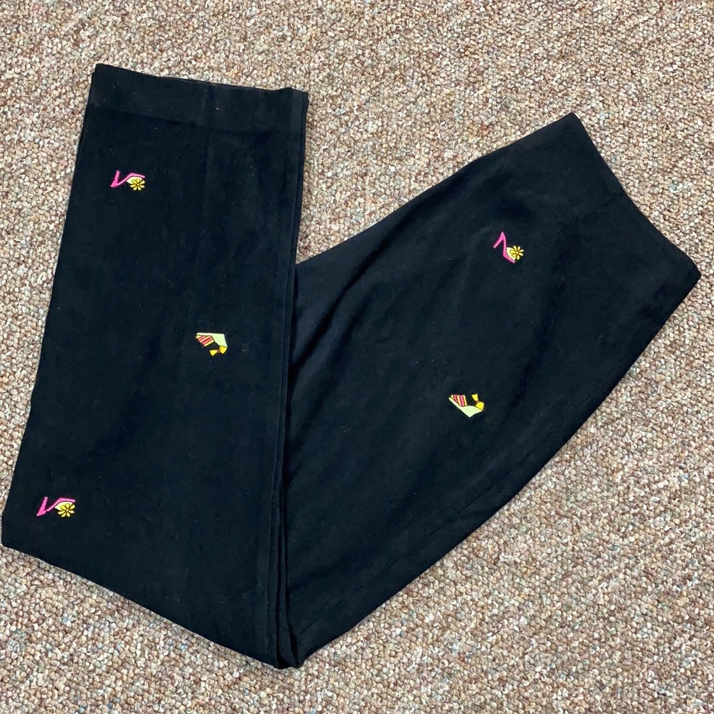 Bellepointe black velvet pants with shoes design.M